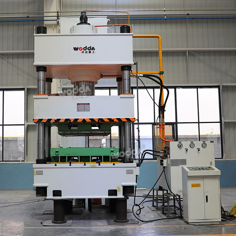 630噸四柱液壓機